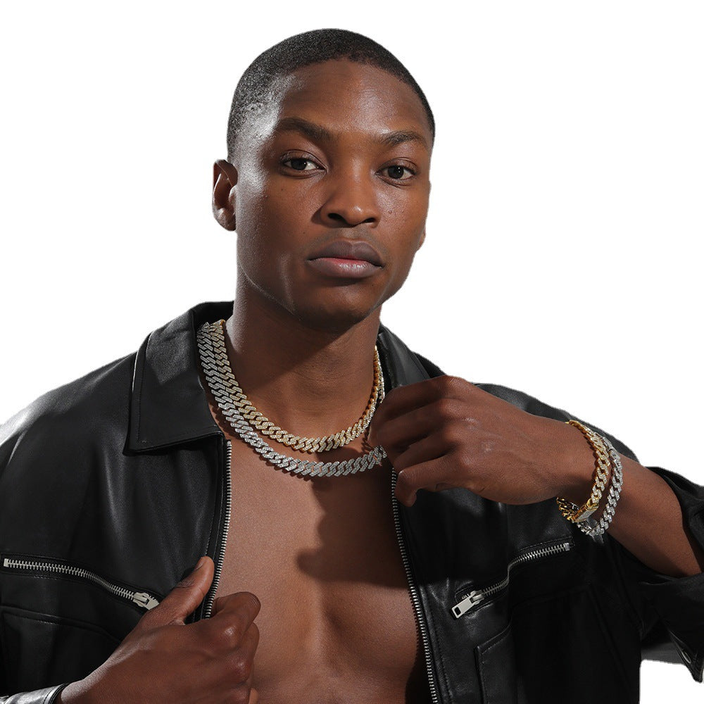 Venta al por mayor Collar de cadena cubana de aleación de diamantes